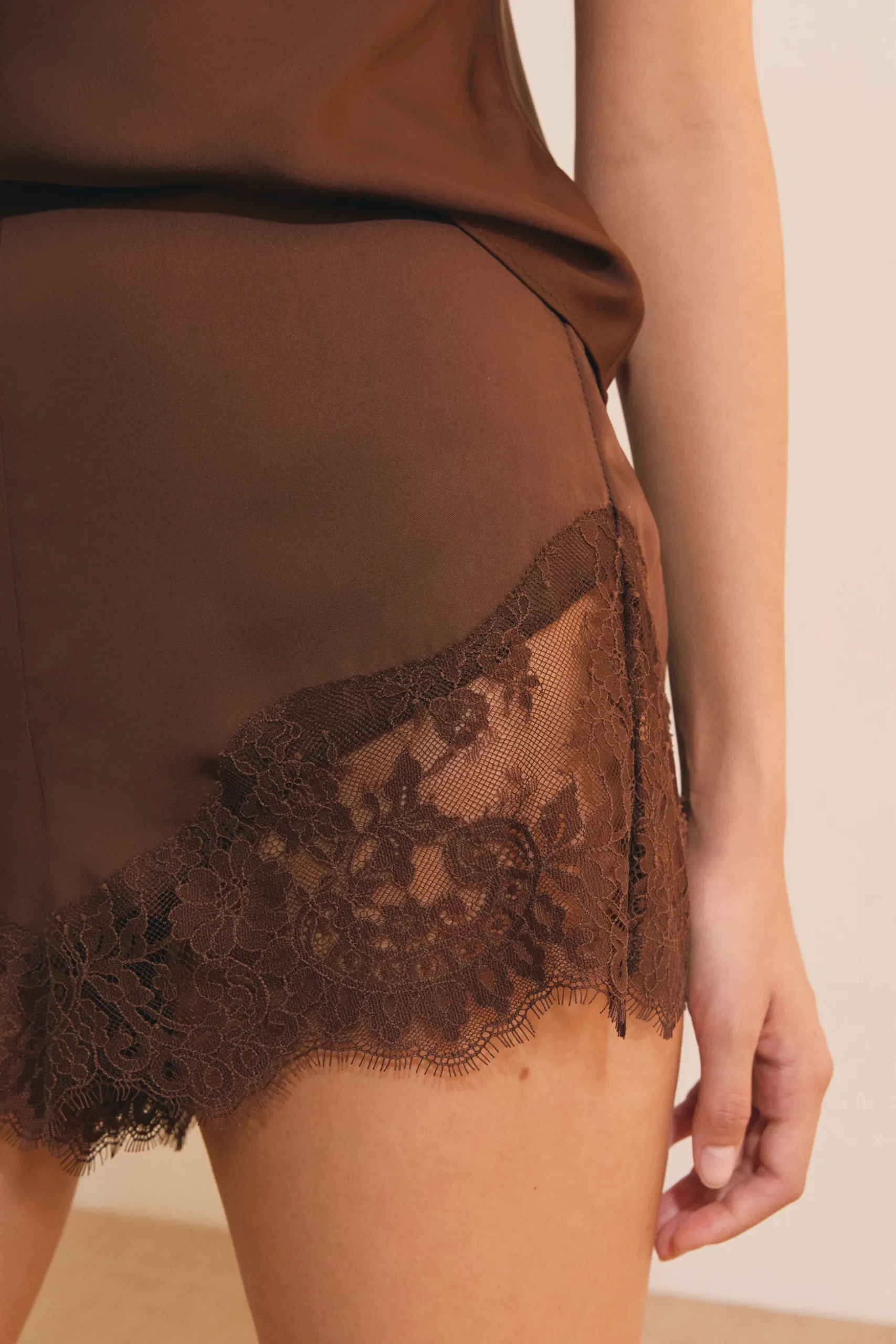 Short de pyjama avec dentelle