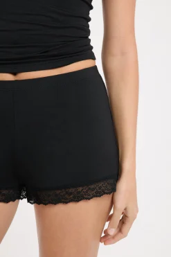 Short de pyjama avec détails dentelle