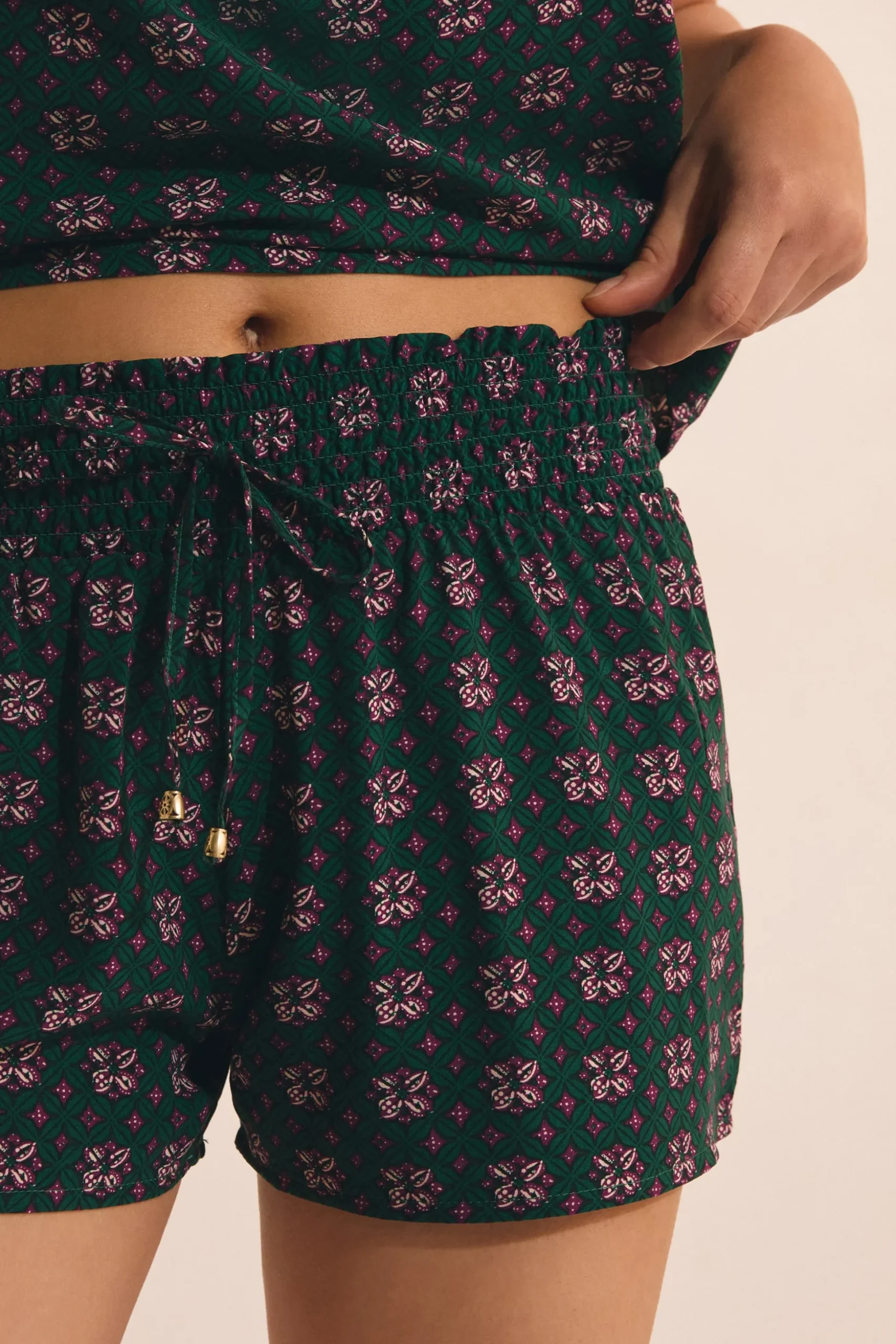 Short de pyjama élastiqué à motifs