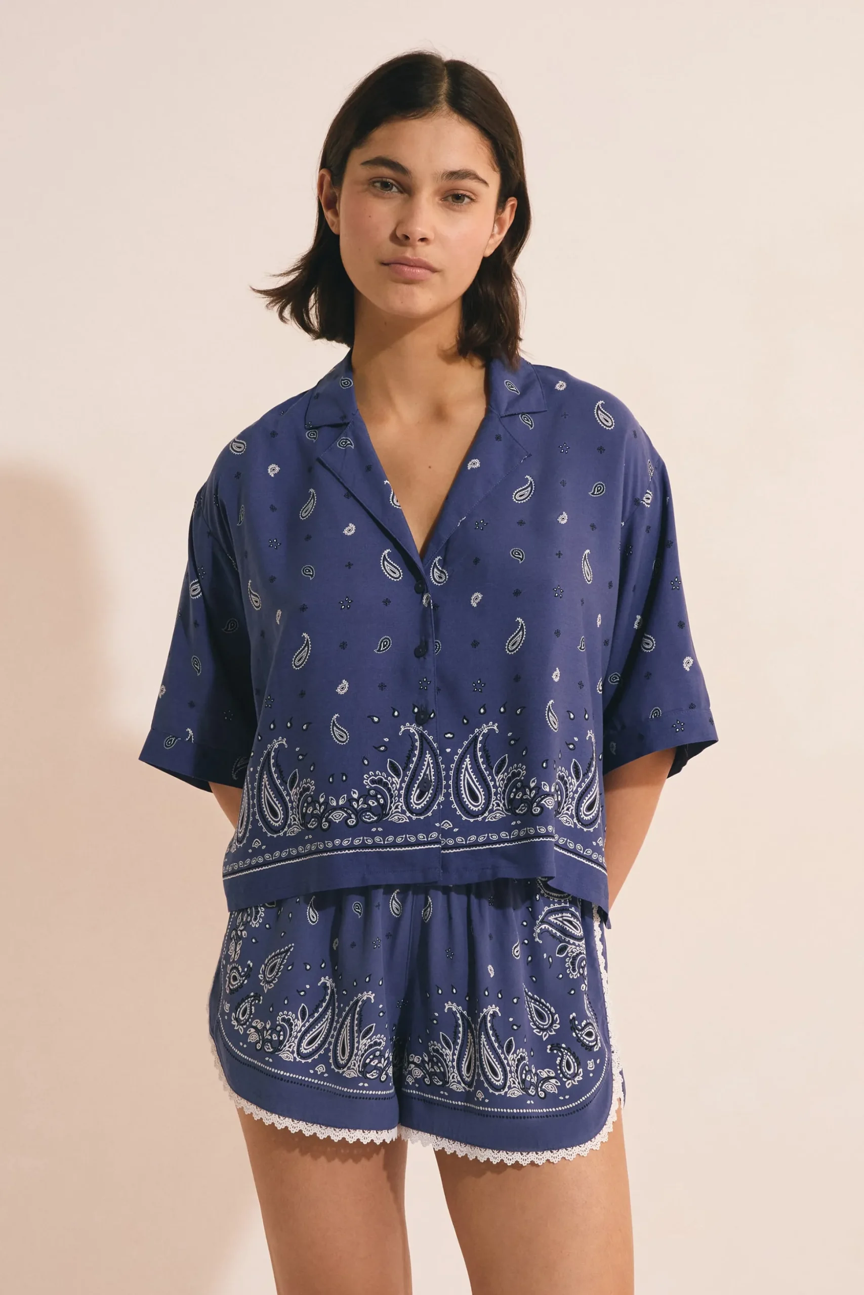 Short de pyjama à motifs
