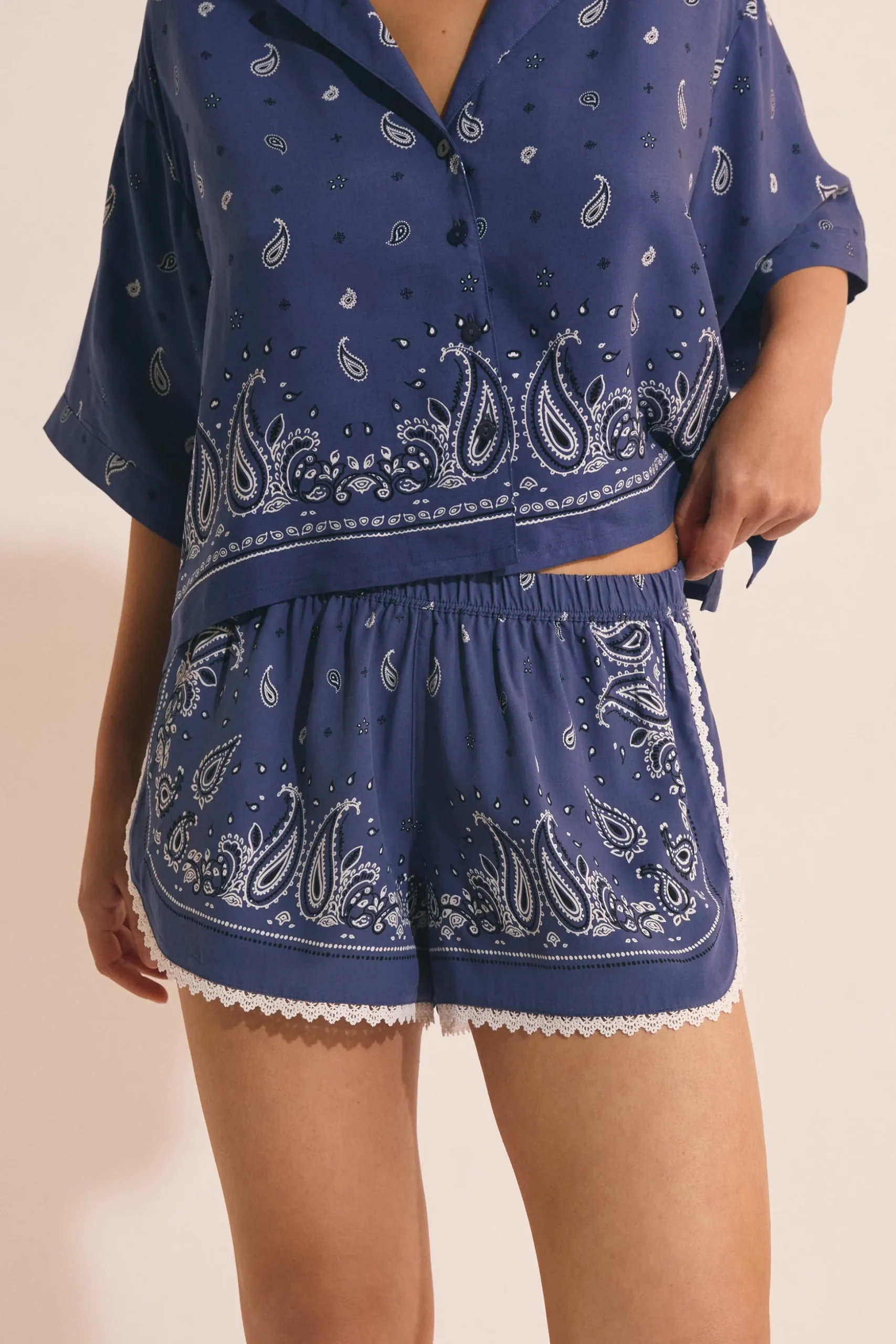Short de pyjama à motifs