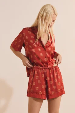 Short de pyjama à motifs fleurs satiné