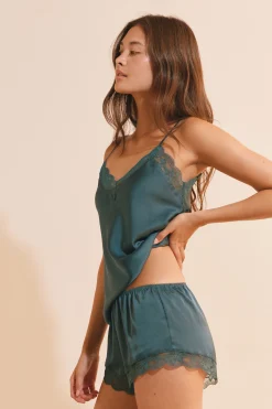 Short de pyjama satiné détails dentelle