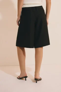 Short large