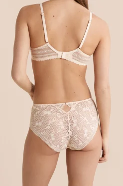 Shorty en dentelle