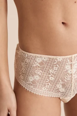 Shorty en dentelle