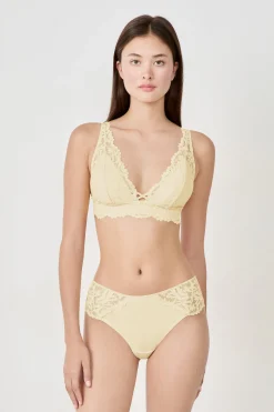 Shorty en dentelle