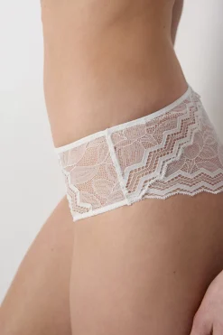 Shorty en dentelle