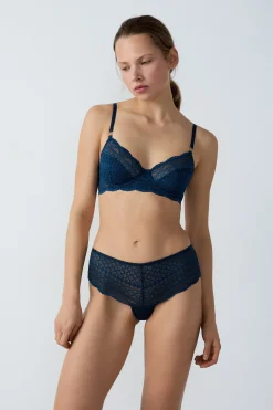 Shorty en dentelle
