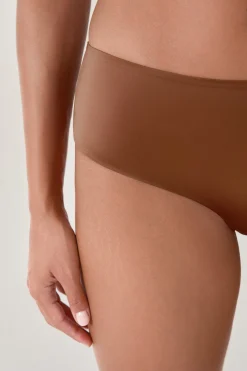 Shorty en microfibre satinée