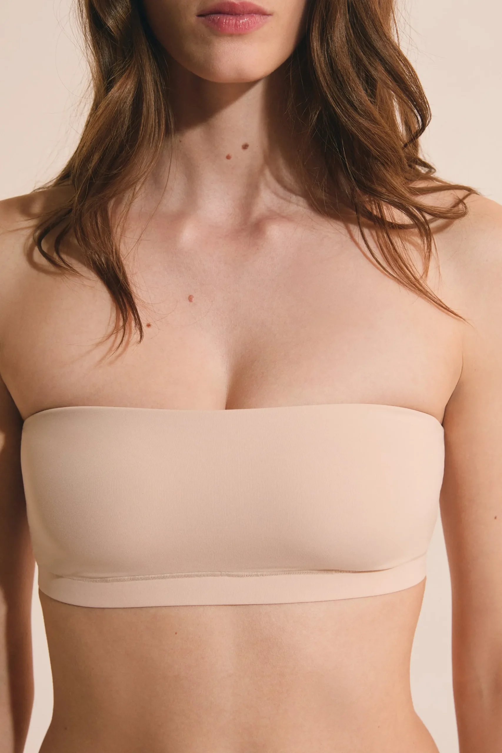 Soutien-gorge bandeau en microfibre