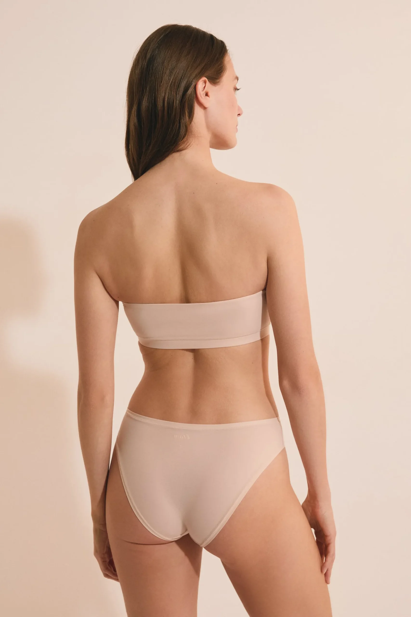 Soutien-gorge bandeau en microfibre