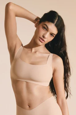 Soutien-gorge brassière en microfibre avec pads amovibles