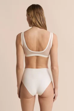 Soutien-gorge brassière en microfibre avec pads amovibles