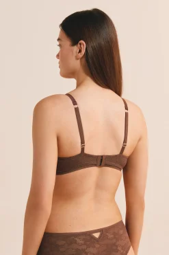 Soutien-gorge coques fines en dentelle