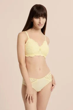 Soutien-gorge coques fines post-mastectomie