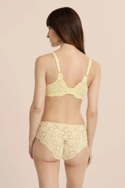 Soutien-gorge coques fines post-mastectomie