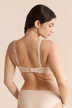 Soutien-gorge coques fines sans armatures en microfibre