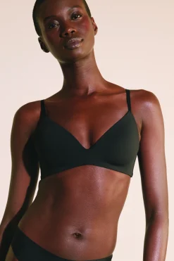 Soutien-gorge coques fines sans armatures en microfibre