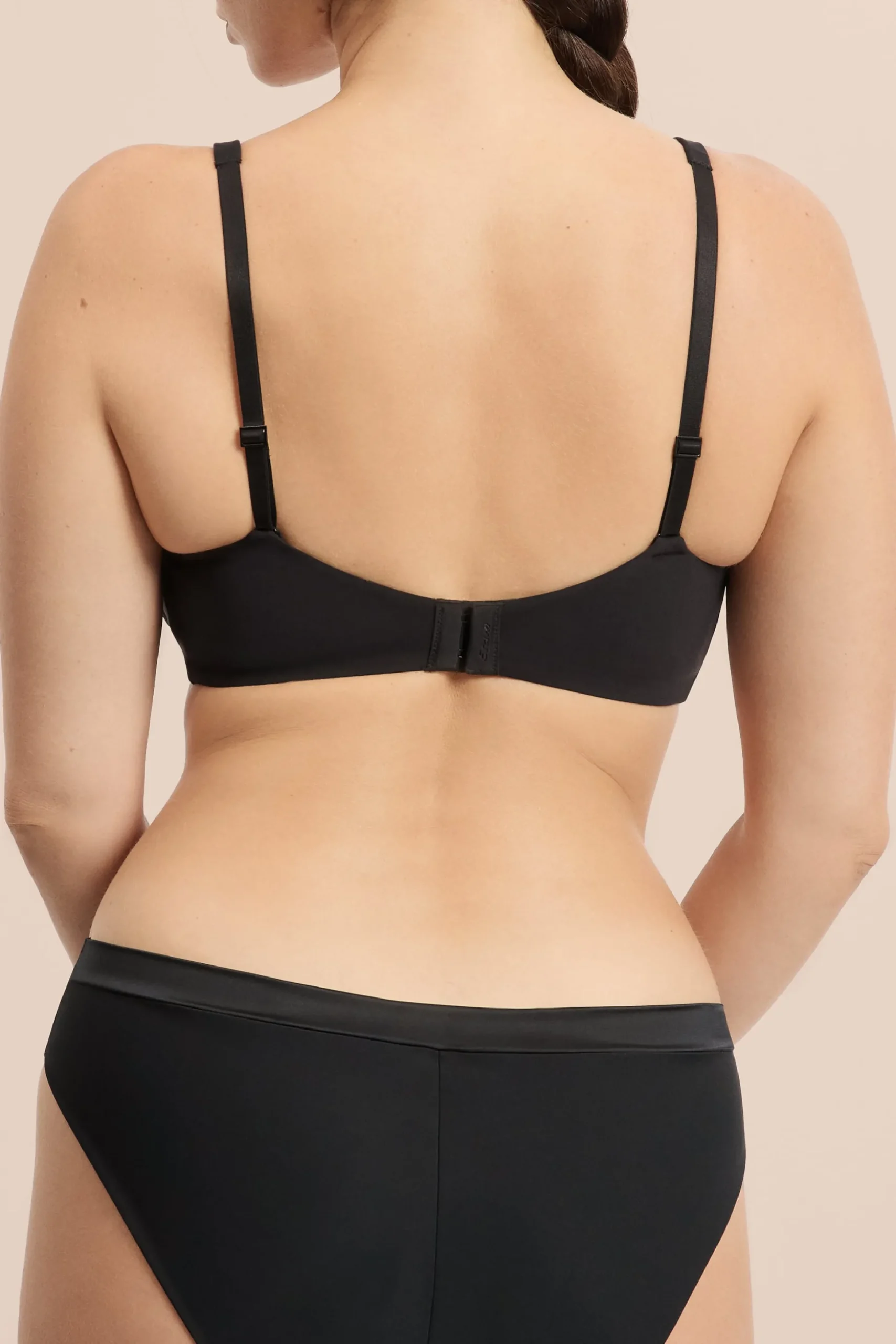 Soutien-gorge coques fines sans armatures post-mastectomie