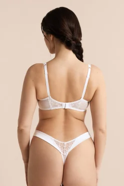 Soutien-gorge corbeille en satin et dentelle eyelash