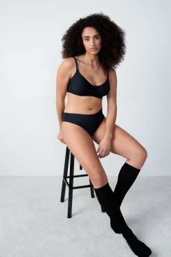 Soutien-gorge corbeille minimizer