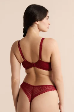 Soutien-gorge corbeille minimizer