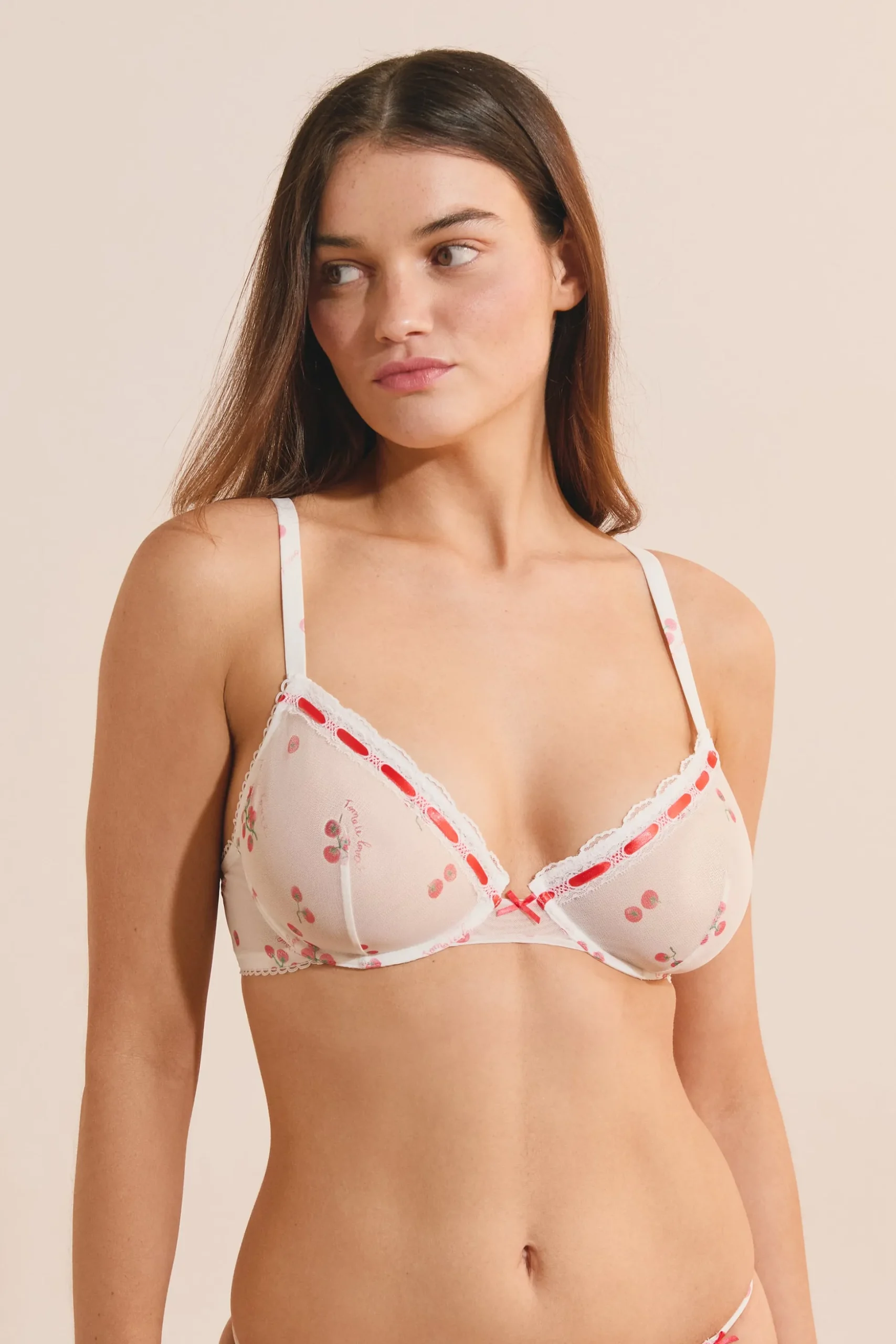 Soutien-gorge en tulle à motifs