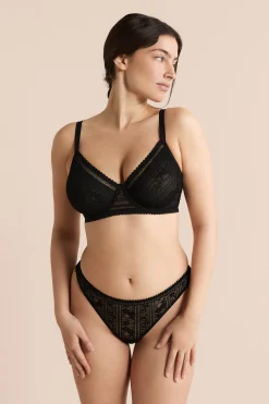 Soutien-gorge minimizer