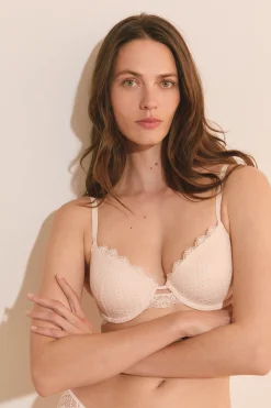 Soutien-gorge N.4 - Le coques fines en dentelle
