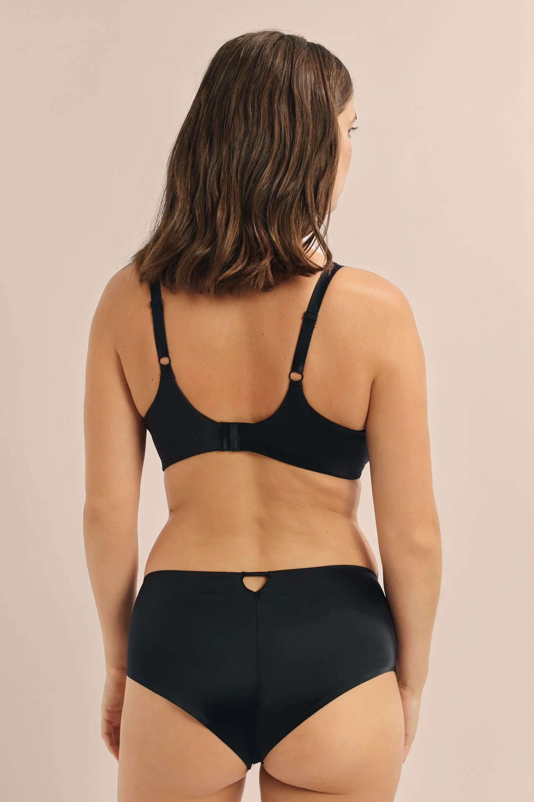 Soutien-gorge N.4 - Le coques fines 2 en 1 satiné