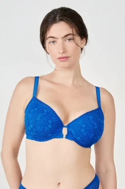 Soutien-gorge N.4 - Le coques fines en dentelle