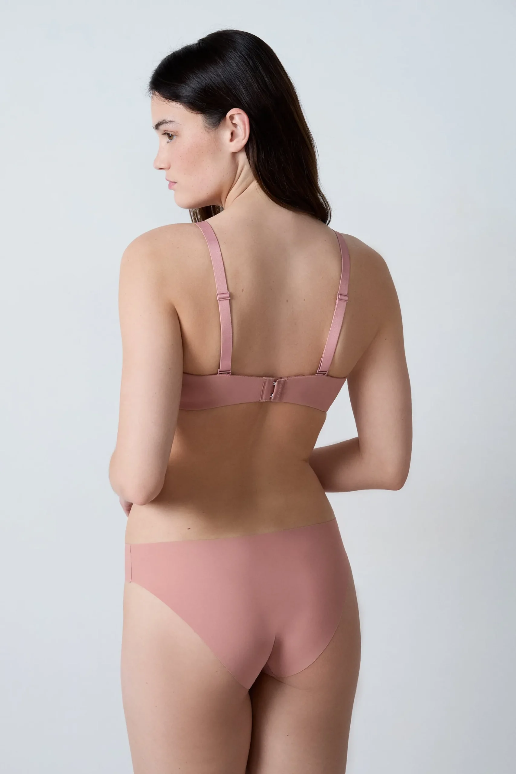 Soutien-gorge N.4 - Le coques fines