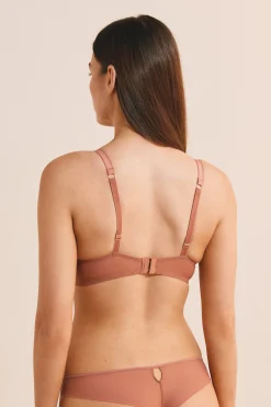 Soutien-gorge N.5 - Le coques fines plongeant