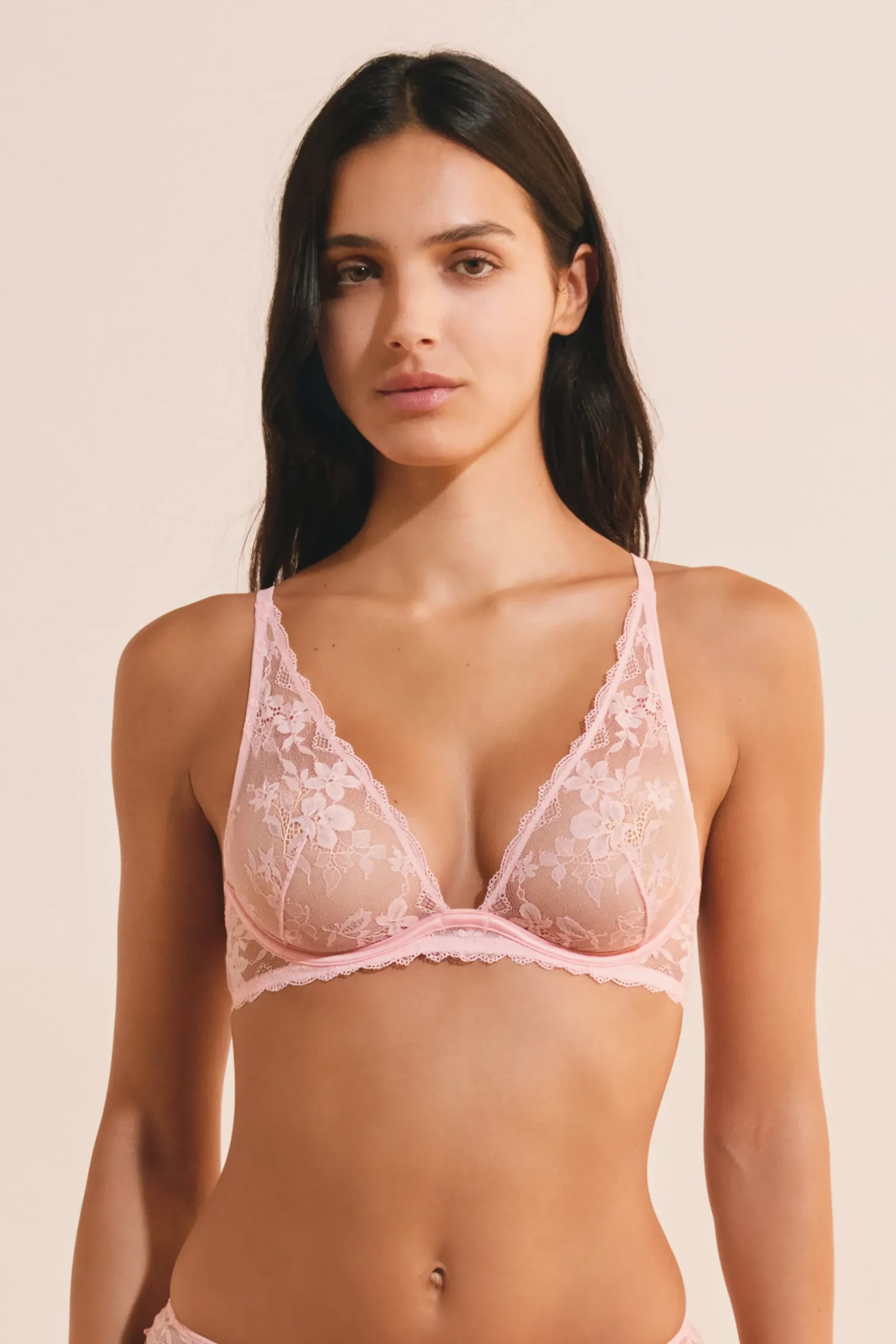 Soutien-gorge N.7 - Le corbeille foulard avec broderie