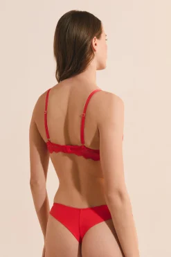 Soutien-gorge N.2 - Le push-up plongeant en dentelle