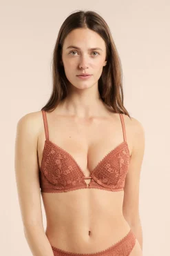 Soutien-gorge N.2 - Le push-up plongeant en dentelle