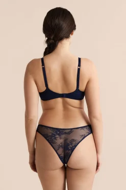 Soutien-gorge N.4 - Les coques fines