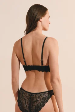 Soutien-gorge N.8 - Le triangle sans armatures en dentelle