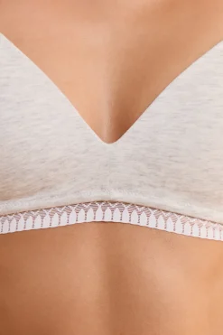 Soutien-gorge sans armatures coques fines en cotonbiologique