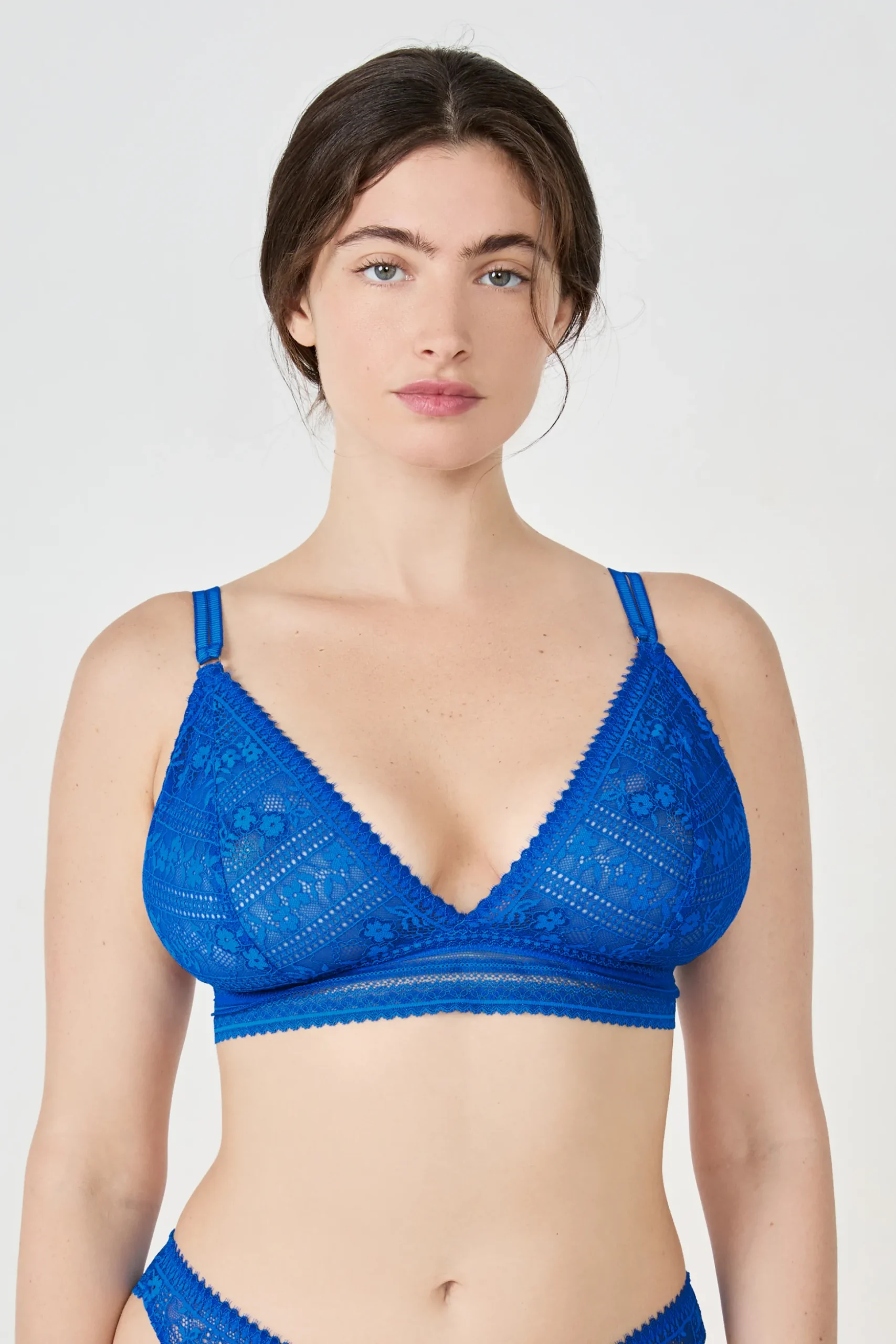 Soutien-gorge triangle en dentelle