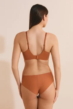 Soutien-gorge triangle sans armature en microfibre