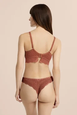 Soutien-gorge triangle sans armatures post-mastectomie