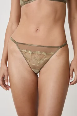 String en tulle brodé