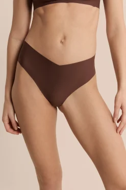 String high leg effet lissant en microfibre