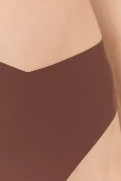 String high leg effet lissant en microfibre