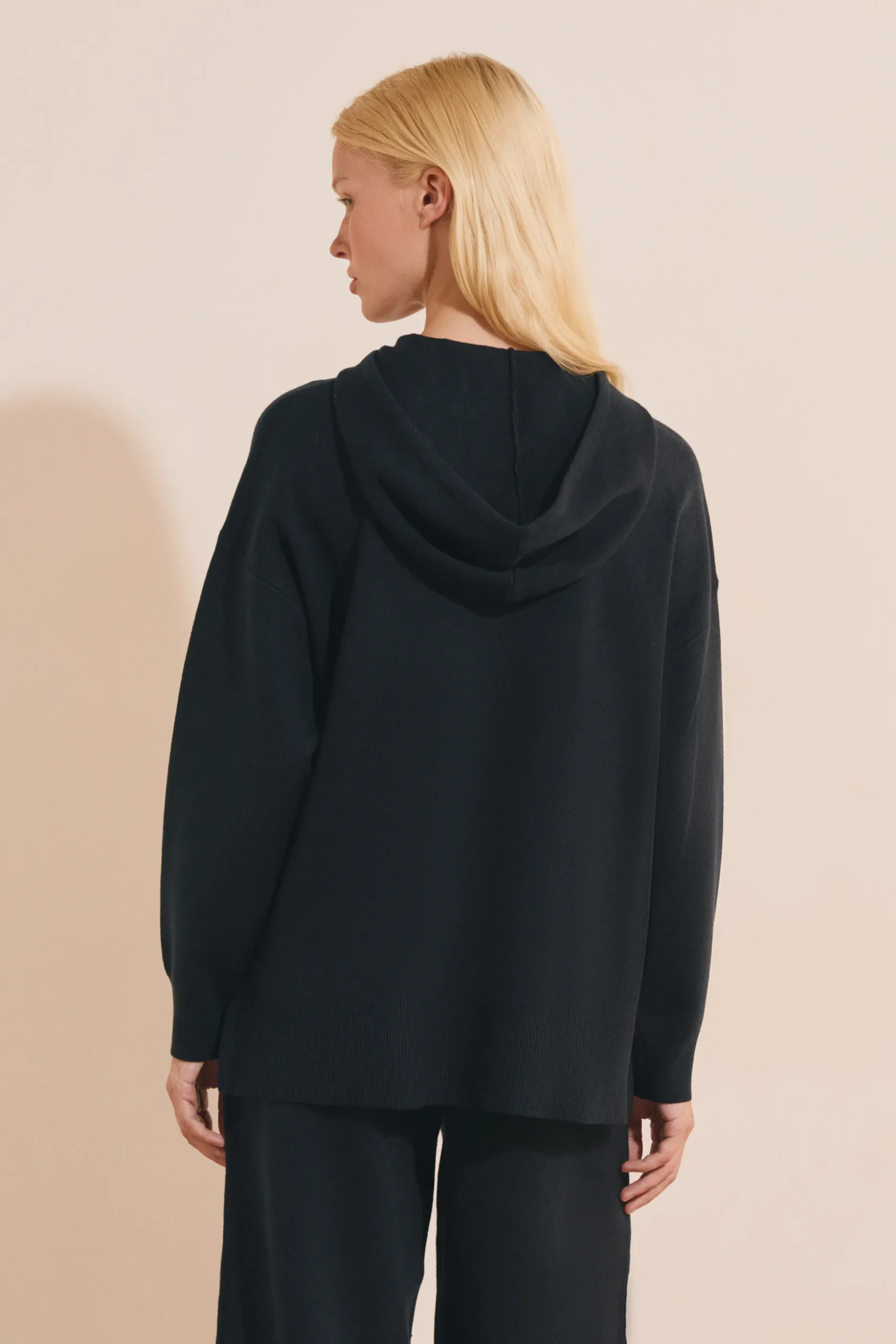 Sweatshirt à capuche