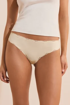 Tanga avec détails dentelle