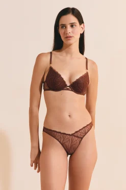 Tanga en broderie florale