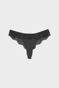 Tanga en dentelle